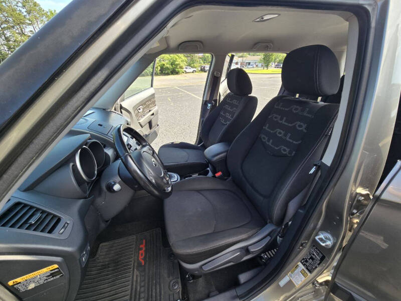 2013 Kia Soul +