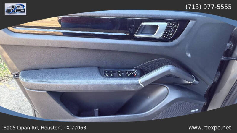 2019 Porsche Cayenne S