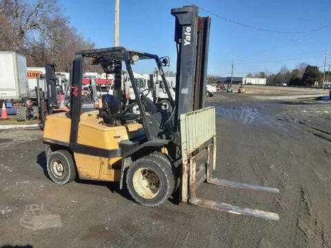 2006 Yale GDP090LJ for sale at Vehicle Network - Allied Truck and Trailer Sales in Madison NC