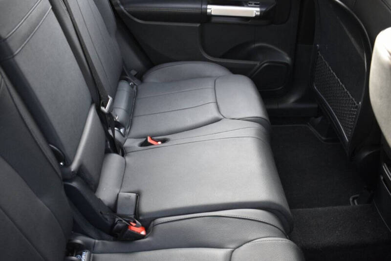 2025 Mercedes-Benz GLB GLB 250