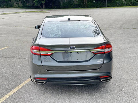 2017 Ford Fusion SE