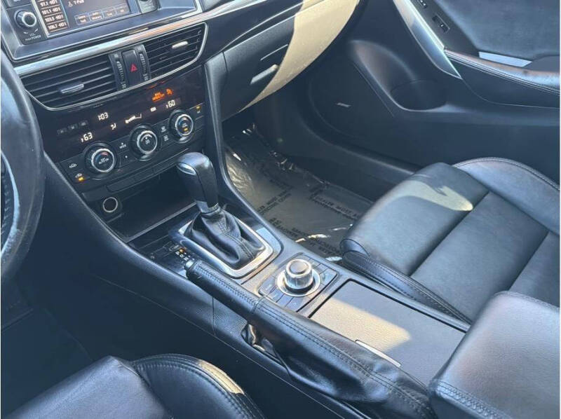 2015 Mazda MAZDA6 i Touring