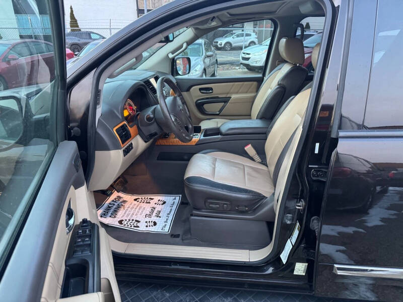 2015 Nissan Armada Platinum