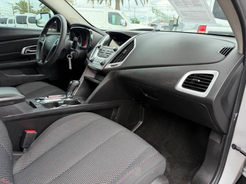 2017 GMC Terrain SLE-1