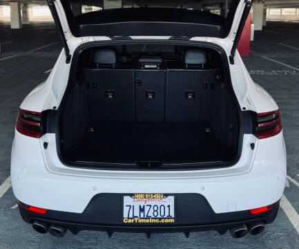 2015 Porsche Macan S