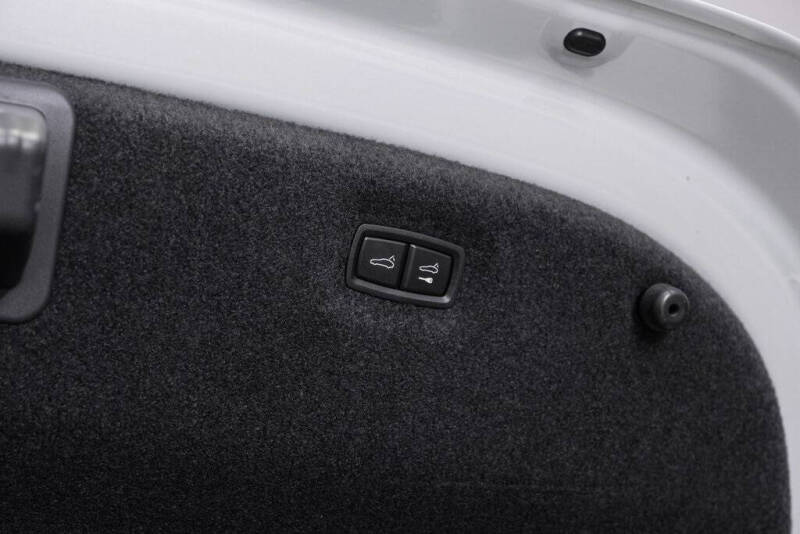 2024 Audi e-tron GT quattro Prestige