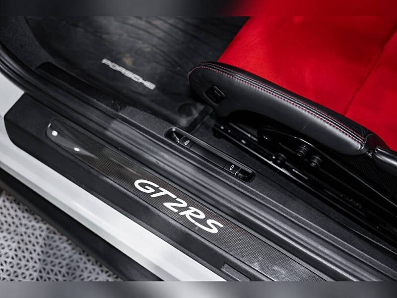 2018 Porsche 911 GT2 RS