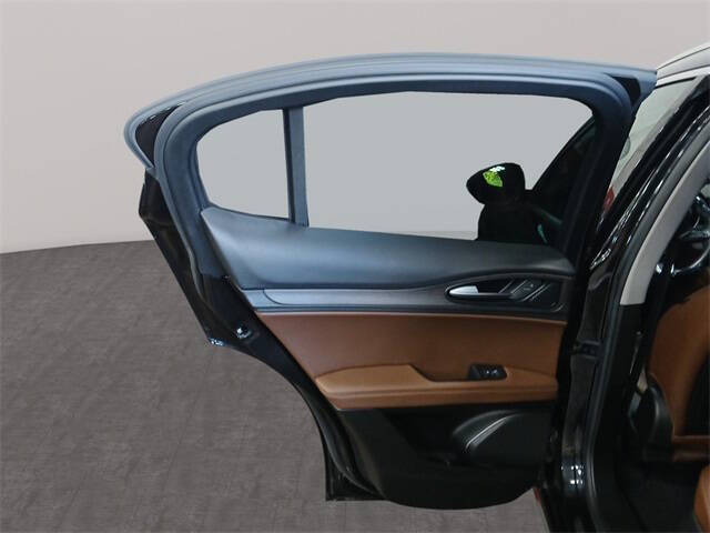 2020 Alfa Romeo Stelvio Ti