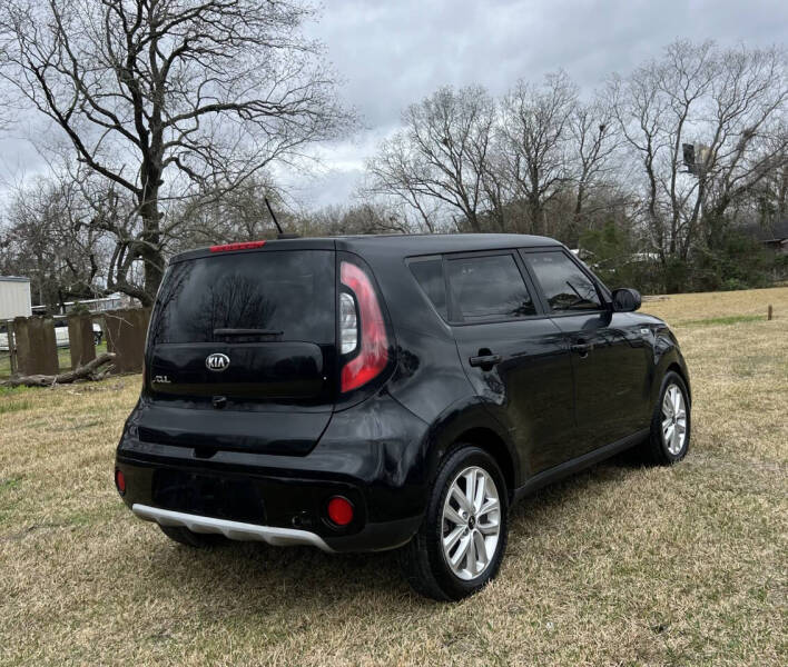 2019 Kia Soul +