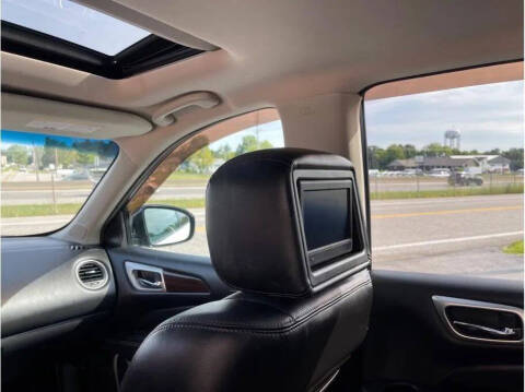 2013 Nissan Pathfinder Platinum