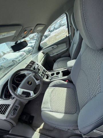 2011 Chevrolet Traverse LT