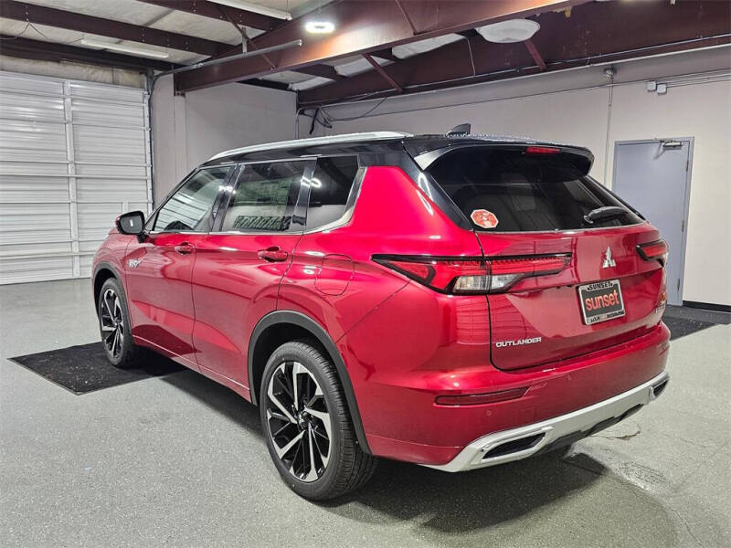 2025 Mitsubishi Outlander PHEV