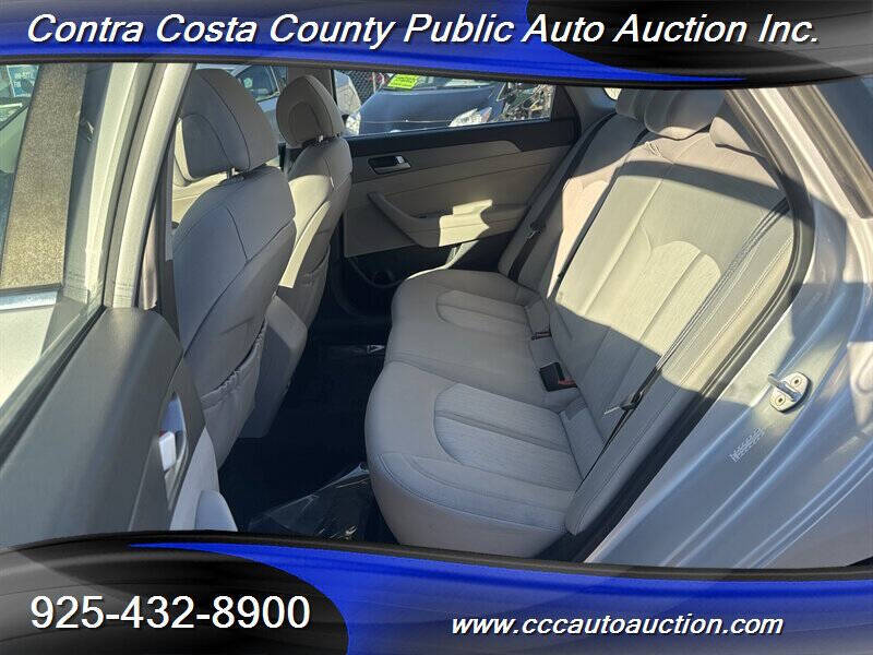 2016 Hyundai Sonata Hybrid SE