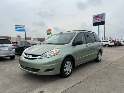 2007 Toyota Sienna for sale at Excel Motors in Houston TX