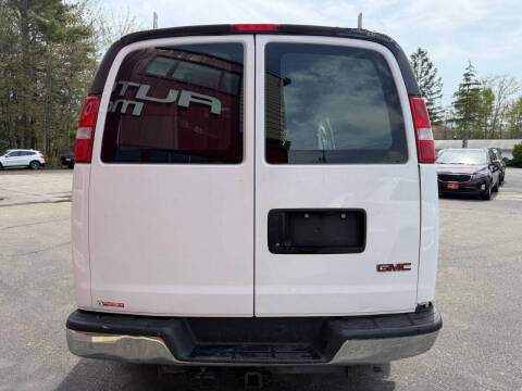 2017 GMC Savana 2500