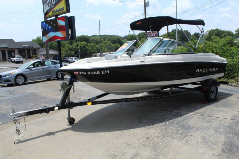 2011 Bayliner 175 BR