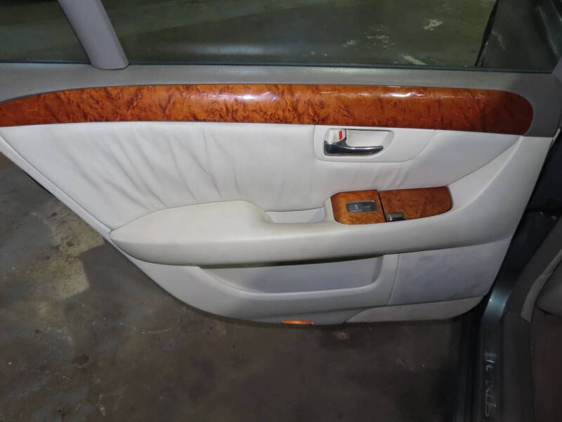 2002 Lexus LS 430