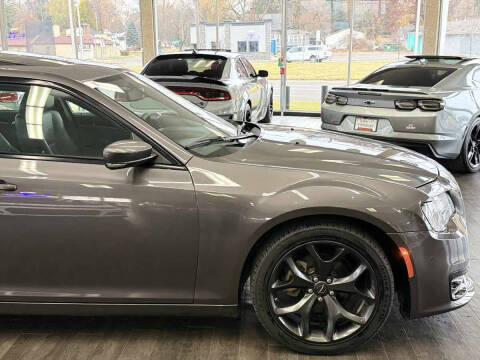 2022 Chrysler 300 S V6