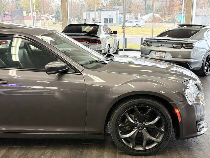 2022 Chrysler 300 S V6