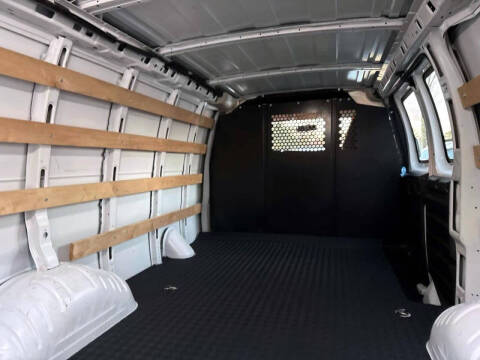 2024 GMC Savana 2500