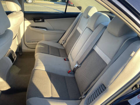 2014 Toyota Camry Hybrid XLE