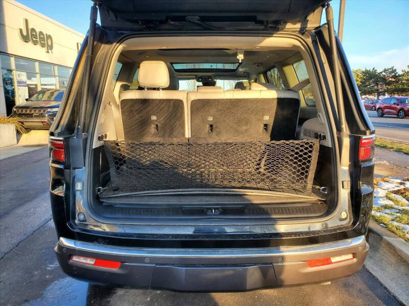 2022 Jeep Wagoneer Series III