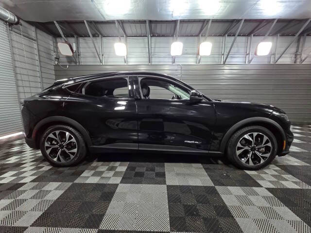 2024 Ford Mustang Mach-E Select