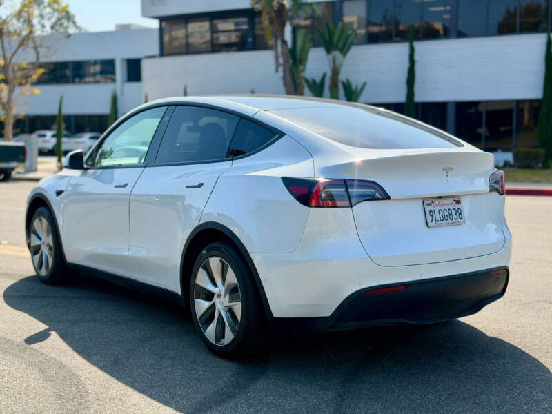 2021 Tesla Model Y Standard Range