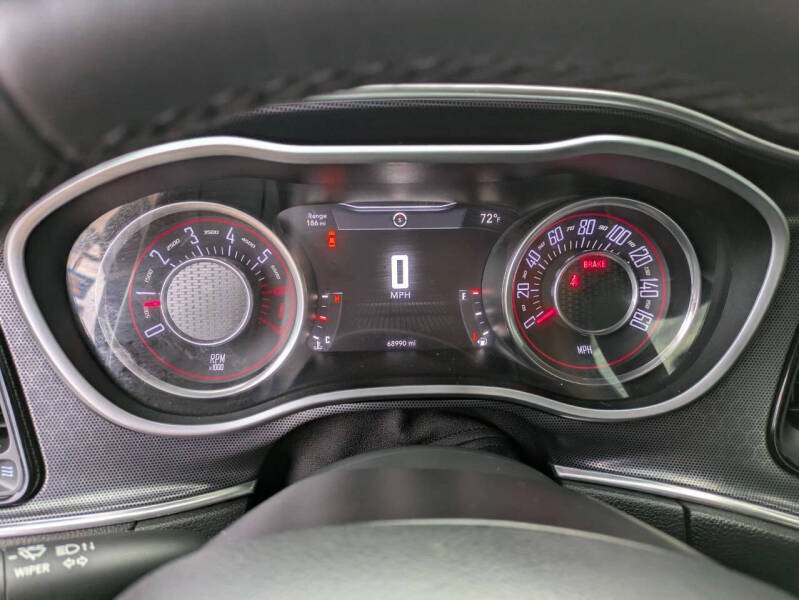 2015 Dodge Challenger R/T Plus