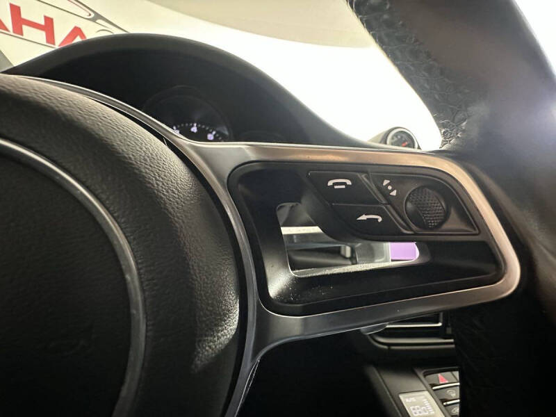 2019 Porsche Macan