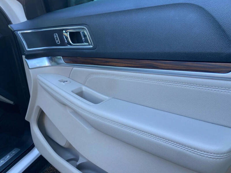 2019 Ford Explorer Limited