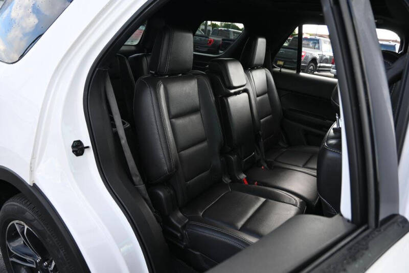 2015 Ford Explorer Sport