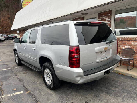 2011 Chevrolet Suburban LT