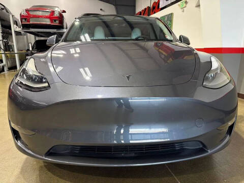 2023 Tesla Model Y Long Range