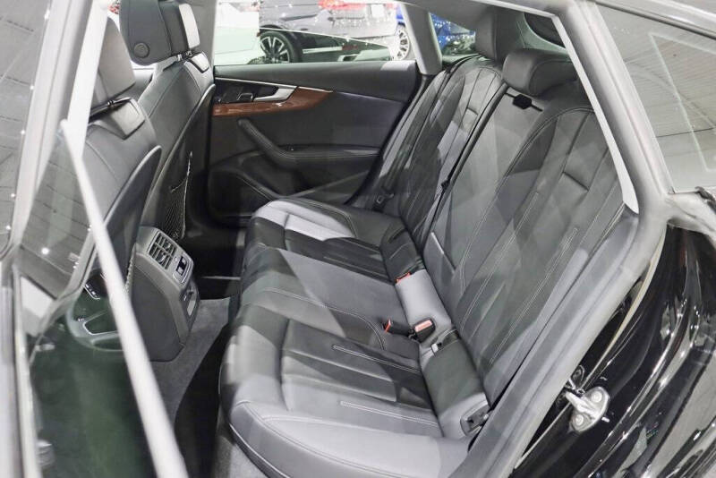 2022 Audi A5 Sportback quattro Premium Plus 40 TFSI