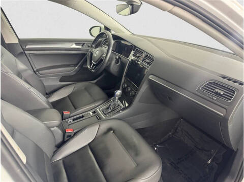 2019 Volkswagen e-Golf SEL Premium