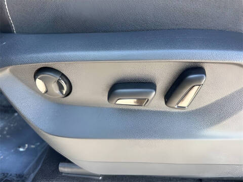 2025 Volkswagen Atlas SE 4Motion