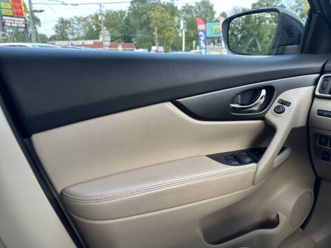 2015 Nissan Rogue SV