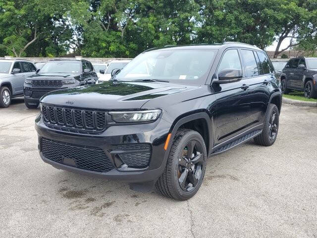 2024 Jeep Grand Cherokee Altitude
