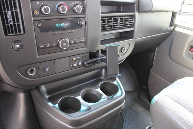 2014 GMC Savana LT 1500