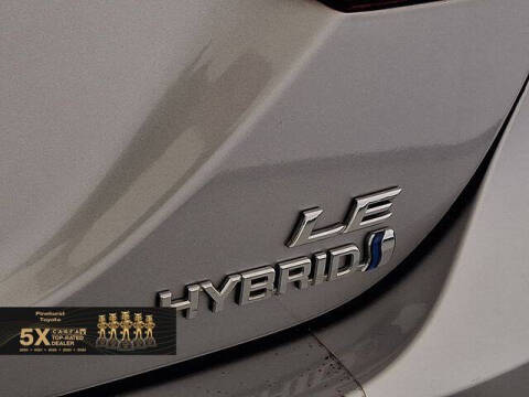 2019 Toyota Camry Hybrid LE