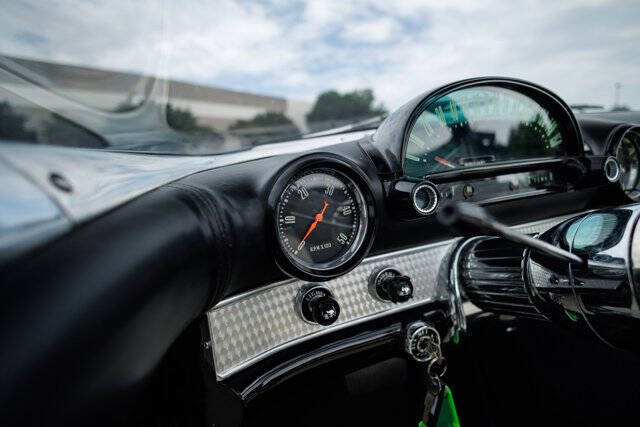 1956 Ford Thunderbird