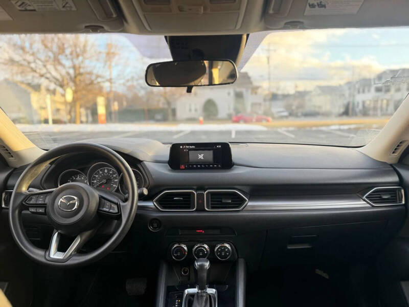 2017 Mazda CX-5 Sport