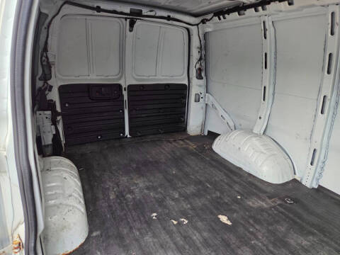 2019 Chevrolet Express 2500