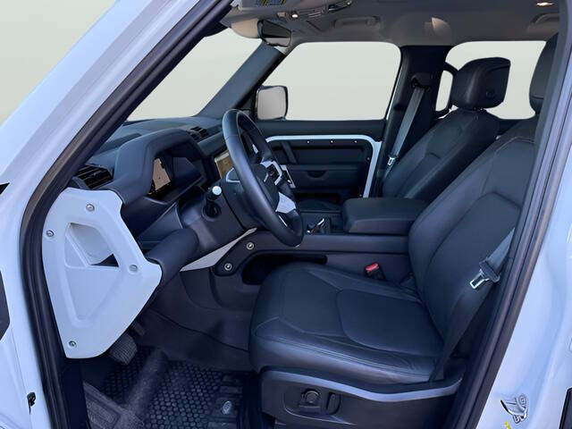 2023 Land Rover Defender