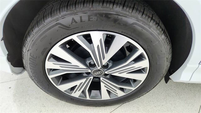 2025 Audi Q4 e-tron Premium Plus 45