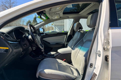 2014 Kia Cadenza Limited