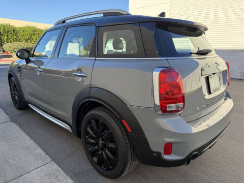 2017 MINI Countryman Cooper