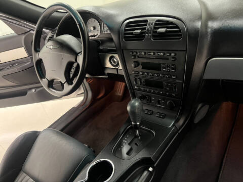 2005 Ford Thunderbird Deluxe