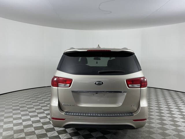2016 Kia Sedona LX